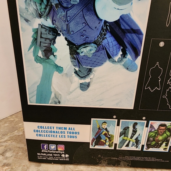 Green Lantern, John Stewart - Picture 9 of 10